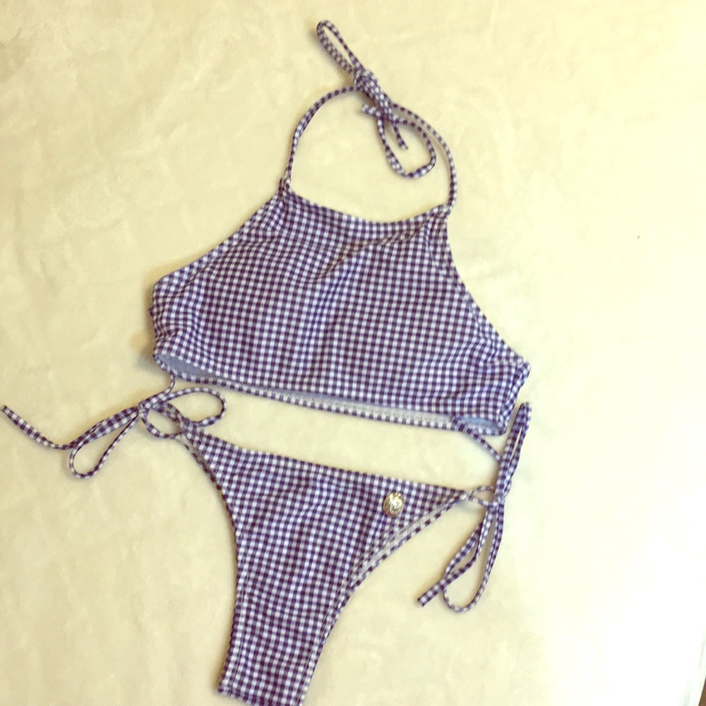 Bathing suit - Picture 2 of 2